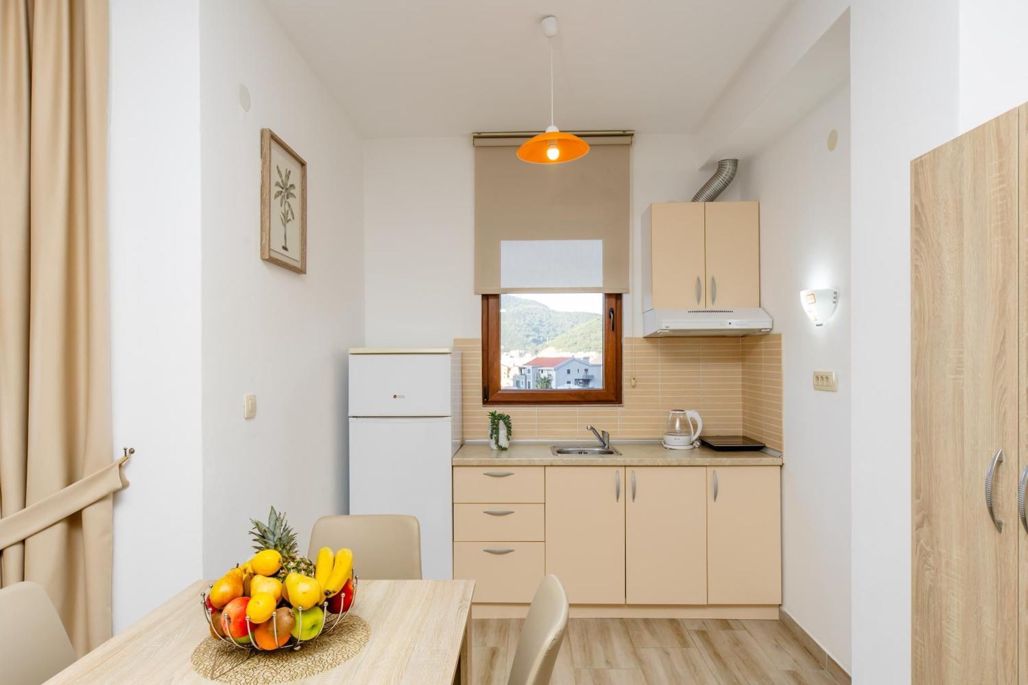 Arvala Apartments Budva Exteriör bild