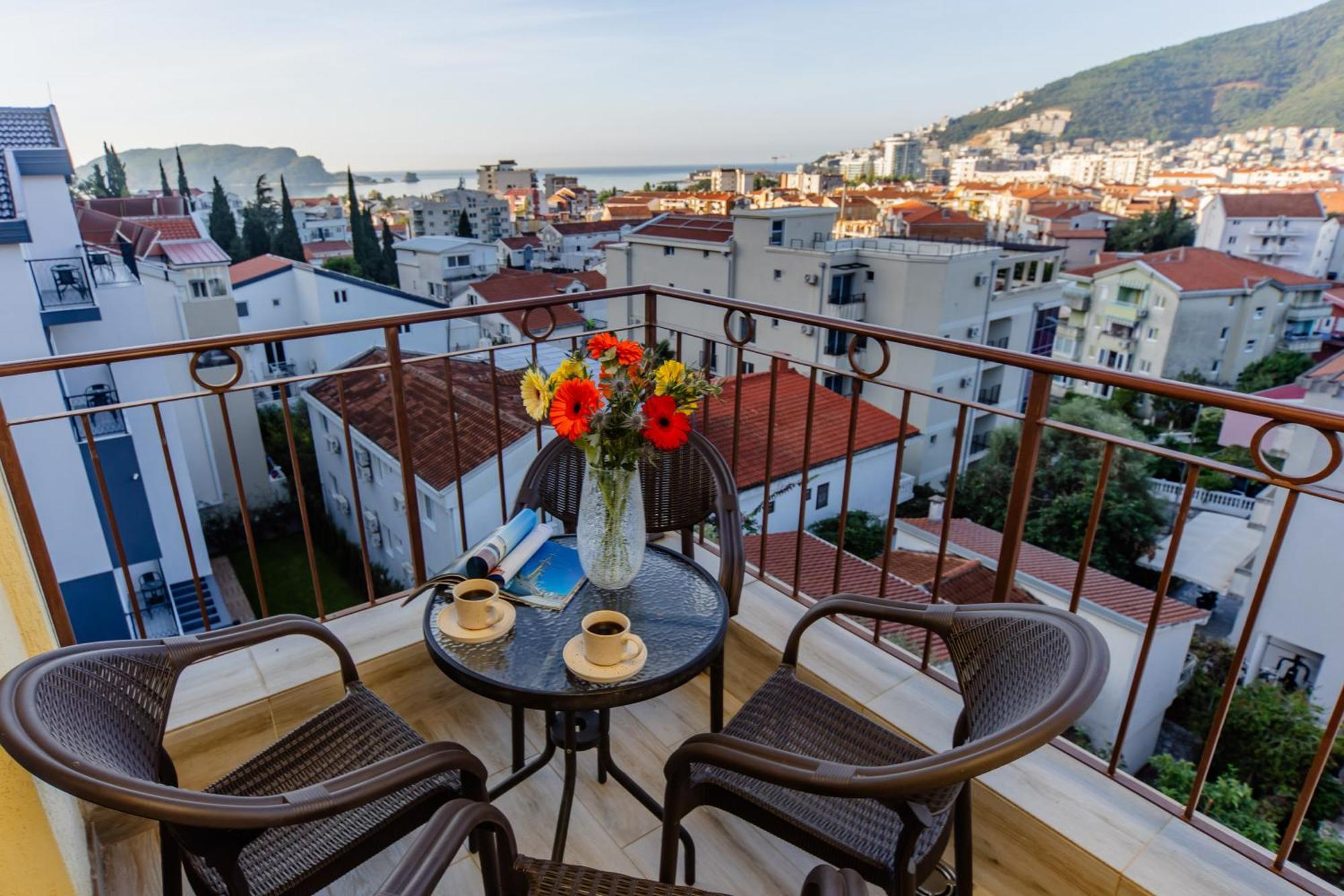 Arvala Apartments Budva Exteriör bild
