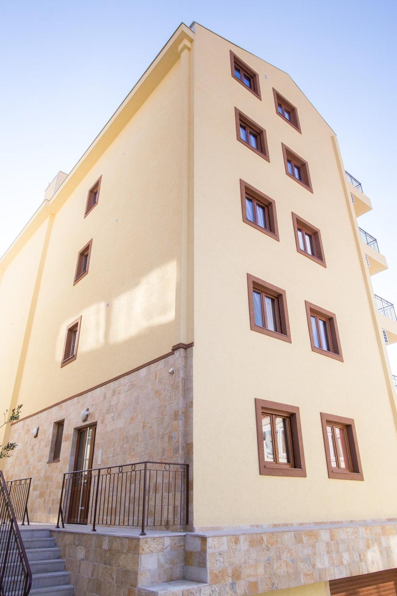 Arvala Apartments Budva Exteriör bild
