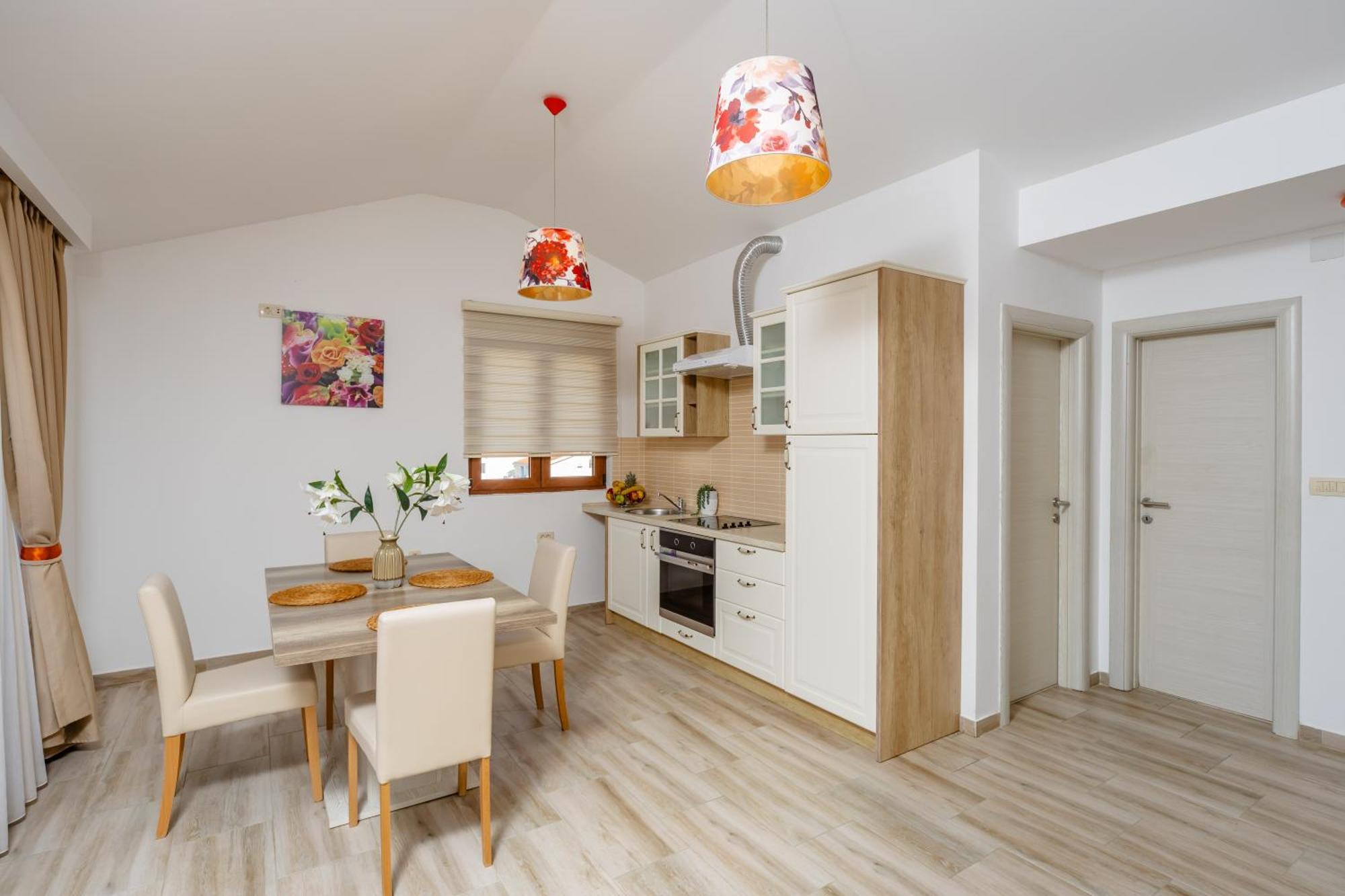 Arvala Apartments Budva Rum bild