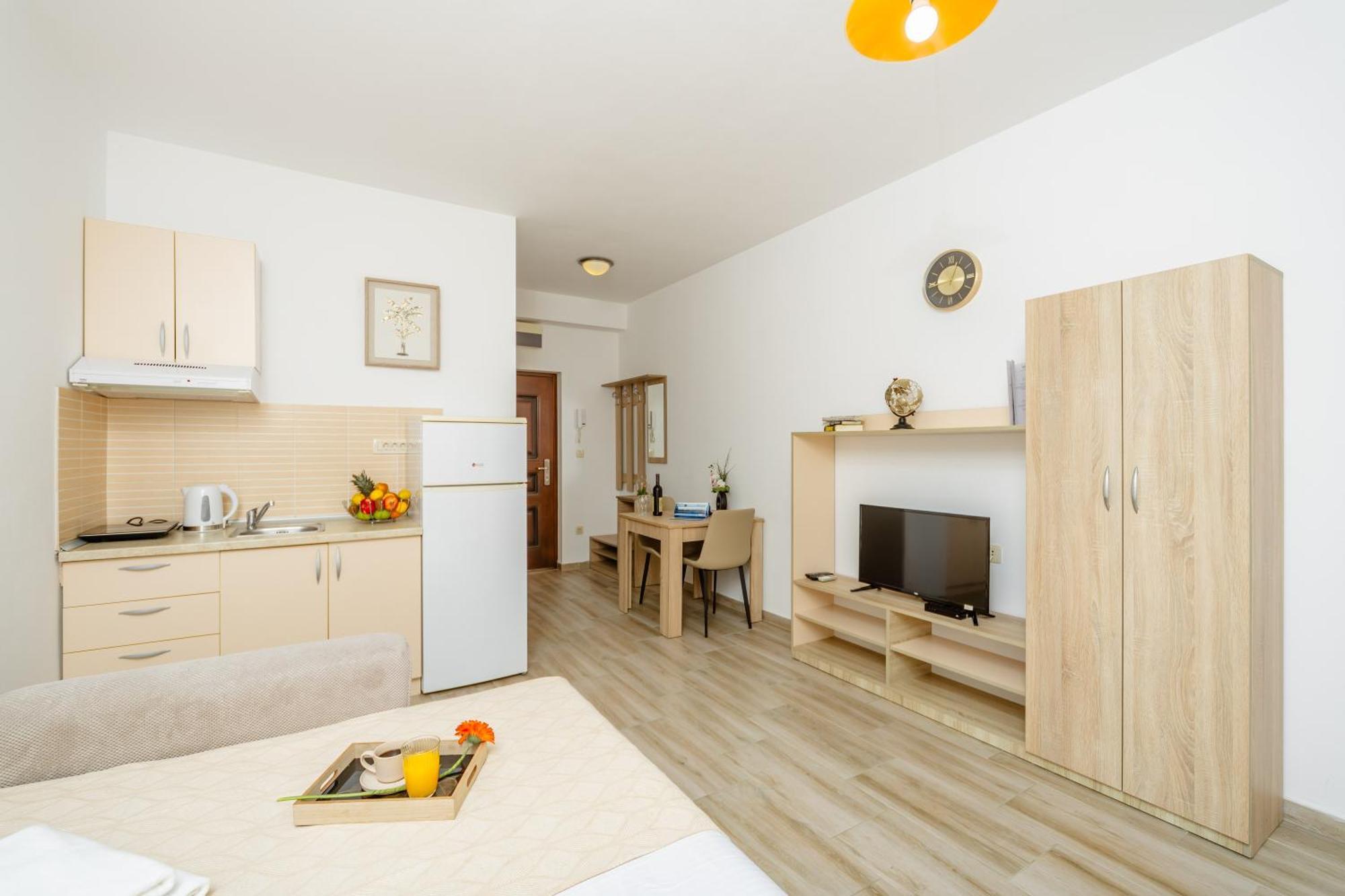 Arvala Apartments Budva Exteriör bild