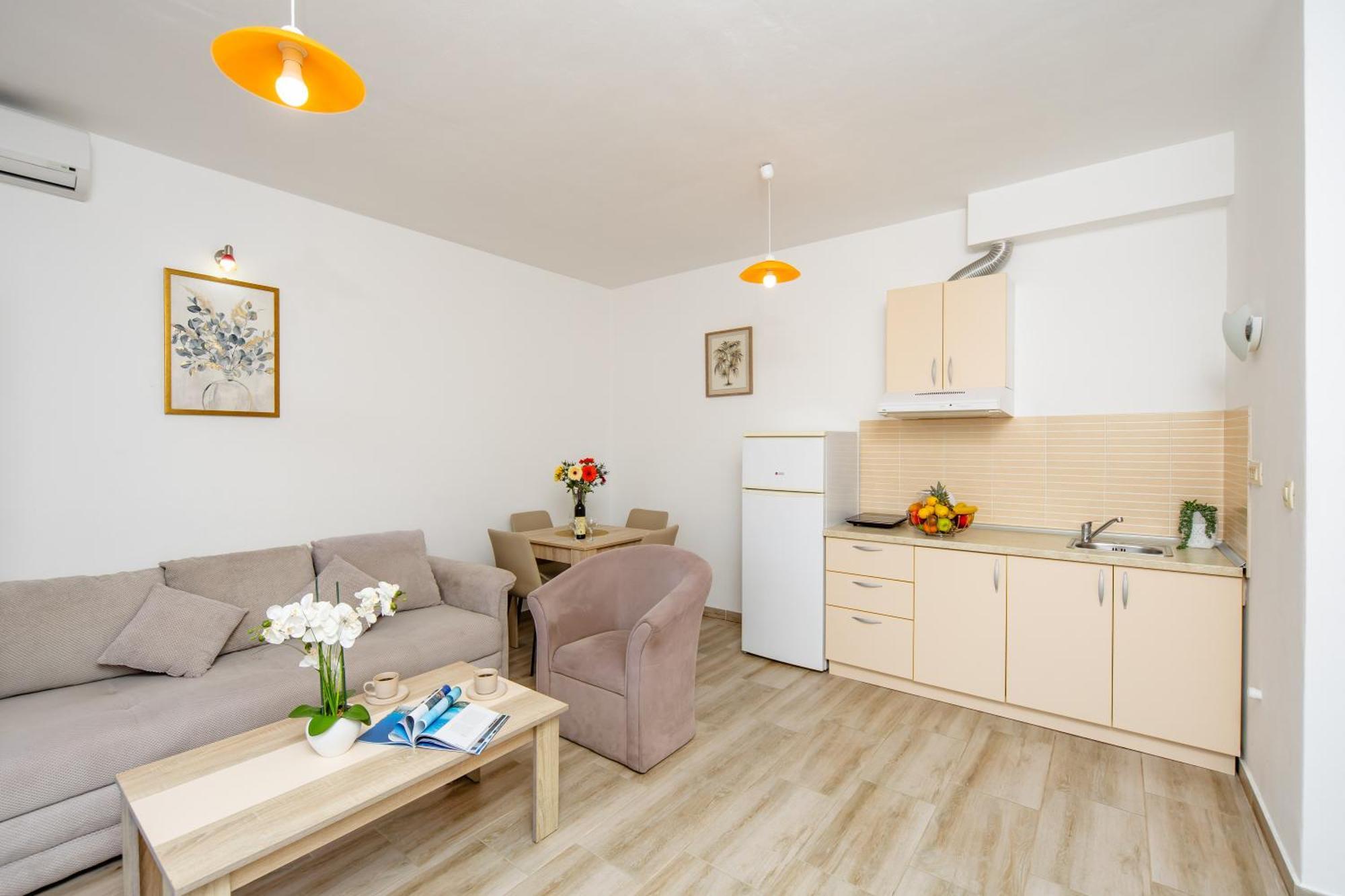 Arvala Apartments Budva Exteriör bild