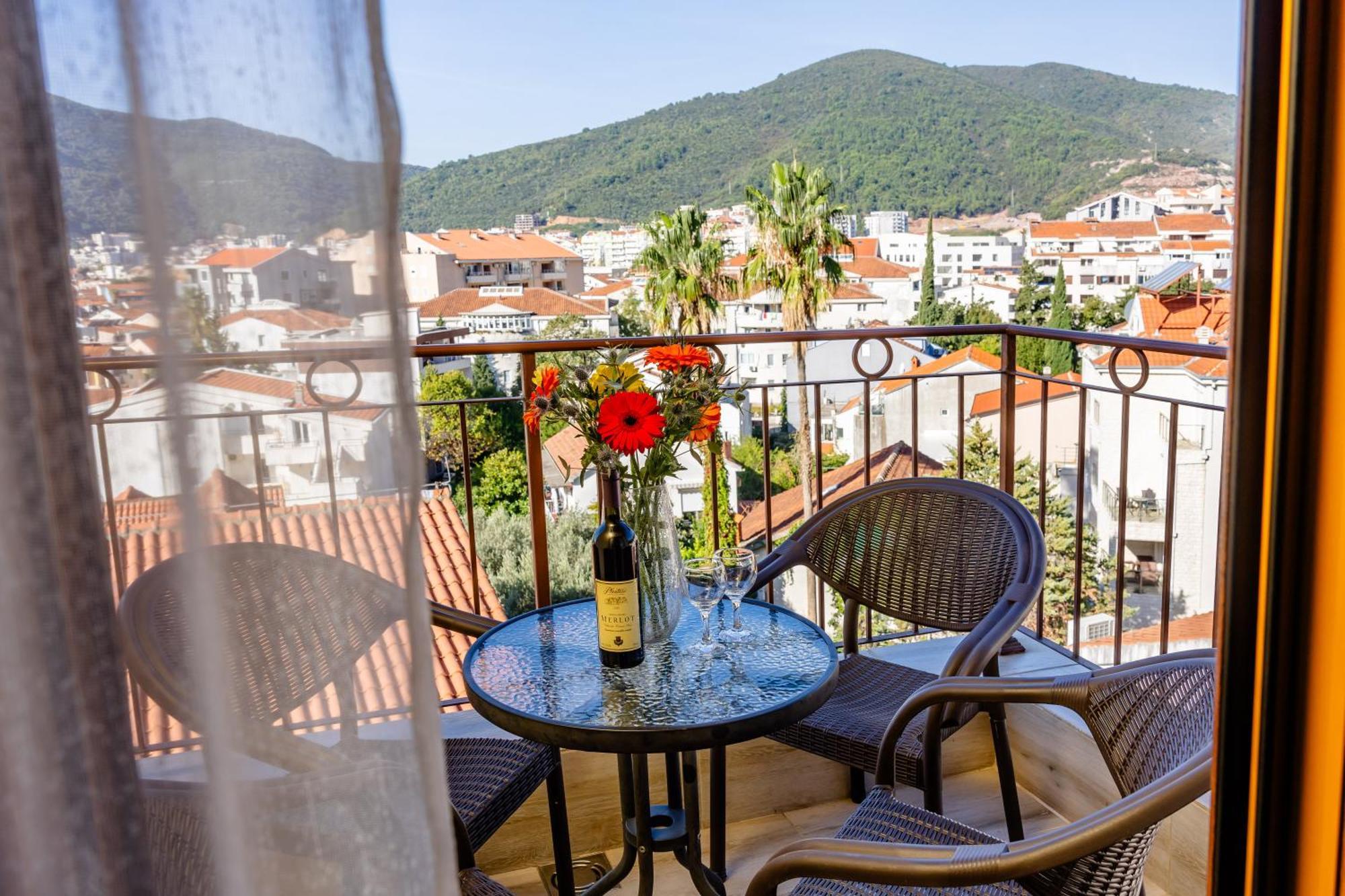Arvala Apartments Budva Exteriör bild